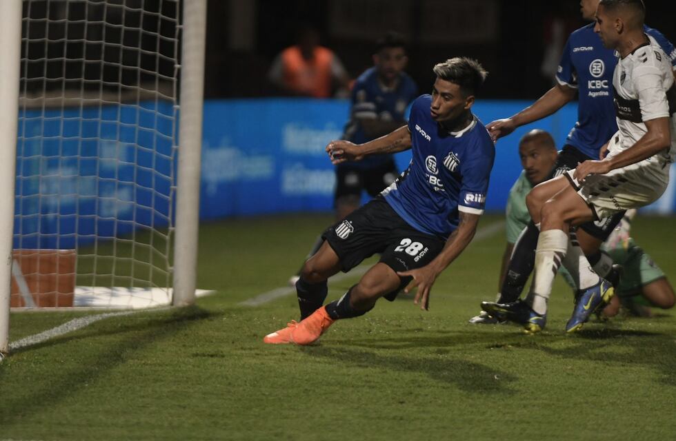 Video: el gol de Portillo, el tercero de Talleres contra Platense