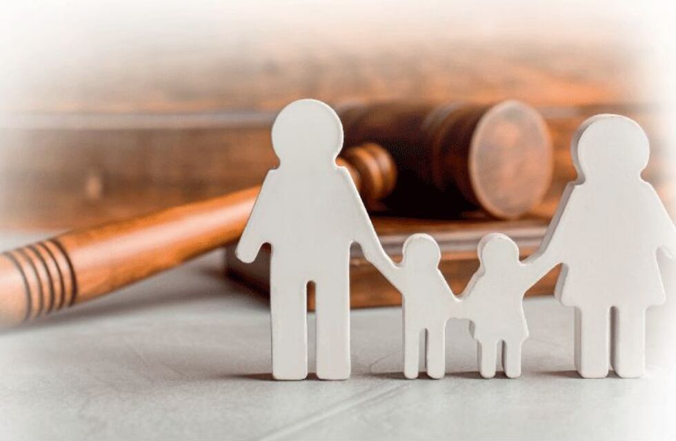 Córdoba: la Justicia permitió que dos adolescente y un joven mayor de edad sean adoptados