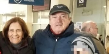 José Enrique Del Río (74) y María Mercedes Alonso (72)  fueron encontrados muertos dentro de su auto, de cuatro disparos. Foto: Facebook.