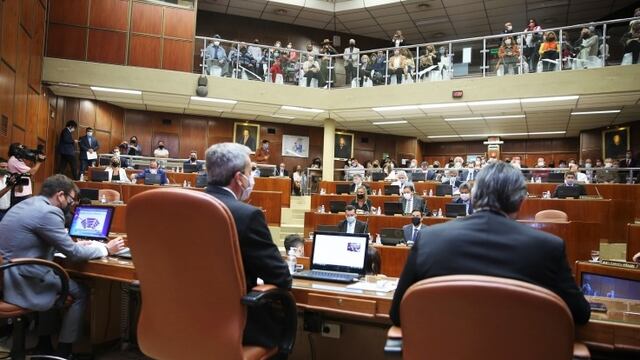 El proyecto se trataría en la última sesión del año.