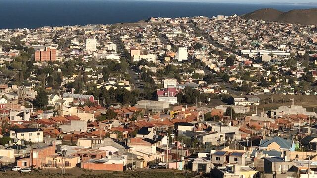 El Comité Operativo de Emergencia de Caleta Olivia extiende el horario de actividades hasta las 23 horas