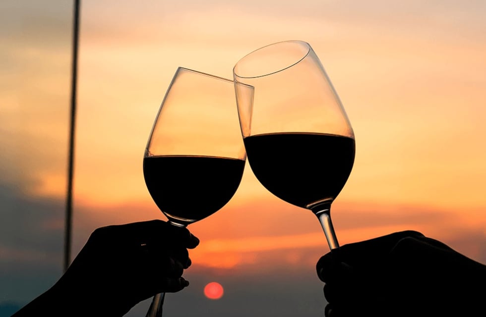 Las propiedades afrodisíacas del vino y por qué es la mejor bebida para festejar San Valentín