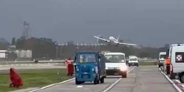 La impactante maniobra de un piloto en Aeroparque.