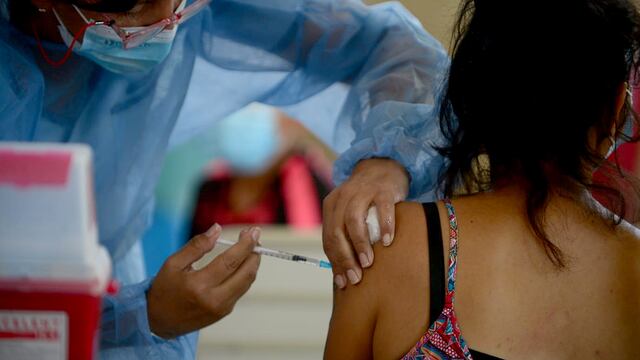 Plan de Vacunación libre en Zavalla(José Hernández / La Voz)