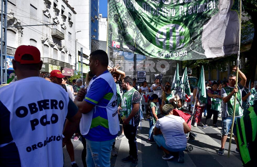 Baja de planes sociales: los piqueteros tomarán las calles y amenazan con cortar accesos para Semana Santa