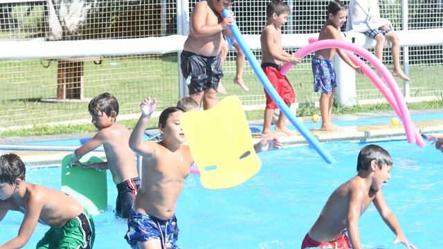 Vuelve la Colonia Municipal "todos al agua"