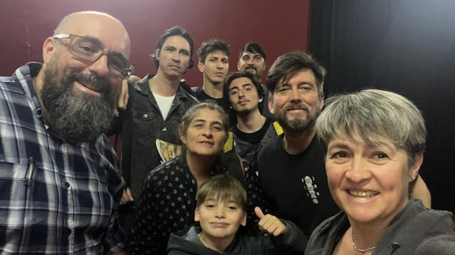 Primera Jam de Comedia en Paraná: una noche de risas, creatividad y talento local