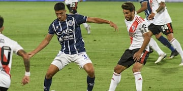 El Millonario, primero en la primera fase de la Copa Maradona recibirá a Godoy Cruz, último. Esta noche en el Libertadores de América. Gentileza Los Andes