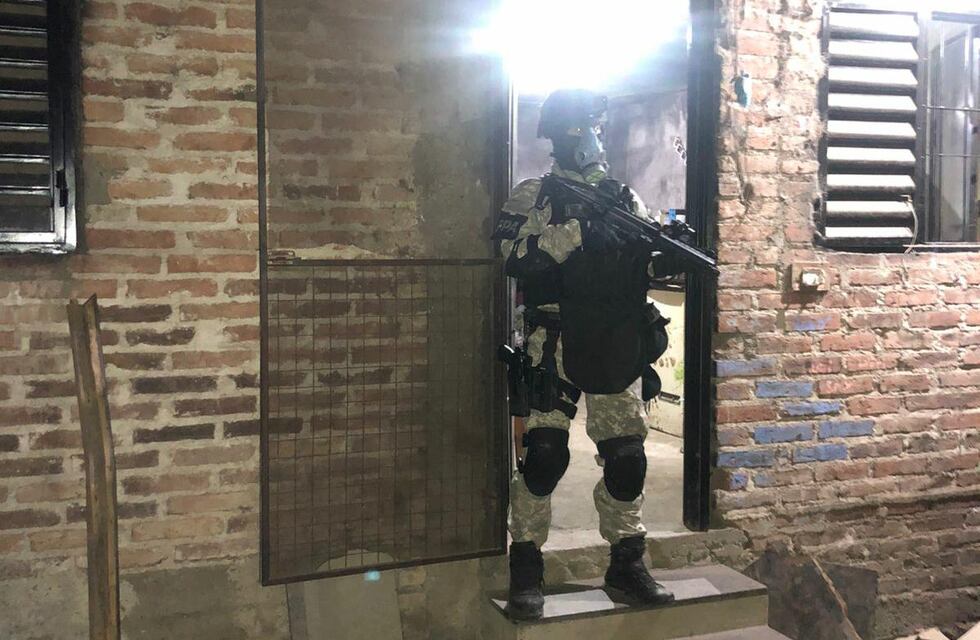 Cosquín: Detuvieron a un hombre y a su hija por venta de drogas