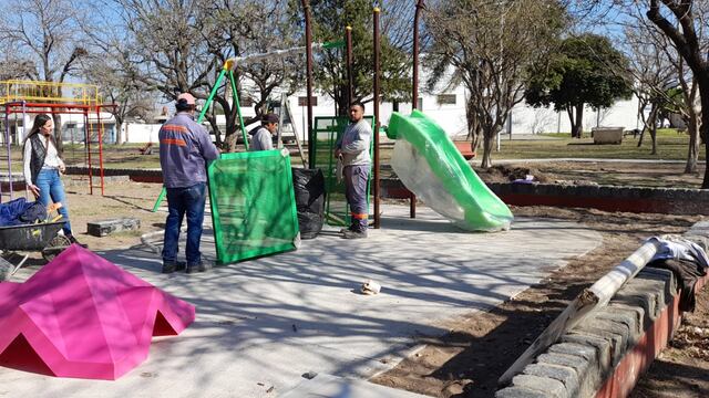 Nuevos juegos en las plazas de Rafaela