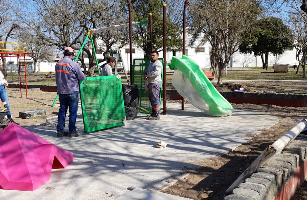 Las mejoras en espacios verdes llegan a más barrios de la ciudad