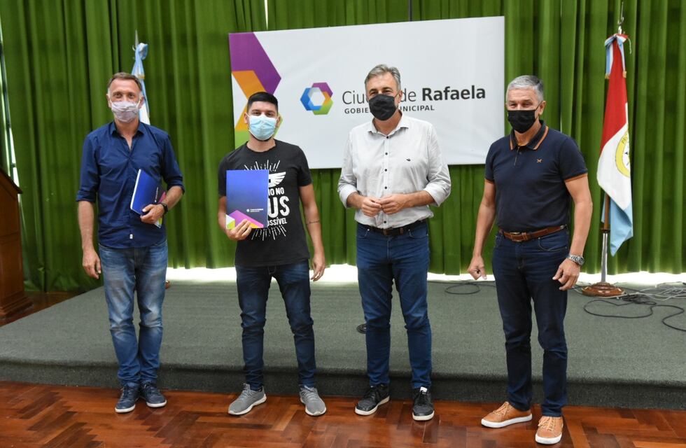 Se entregaron 7 créditos de “Rafaela impulsa” por más de $2 millones