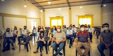 Realizaron capacitación para operador de PC y auxiliar de electricidad en El Soberbio.