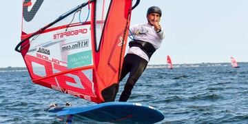 Fernando Consorte en el top 10 mundial de la Fórmula Foil Fórmula Windsurfing con Foil.