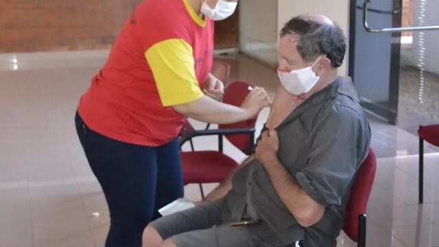 Puerto Rico continúa inoculando a sus habitantes