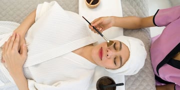 Lo que pasa en tu piel después de un peeling (y por qué deberías probarlo)