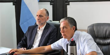 Juan Manuel Pusineri en la paritaria docente