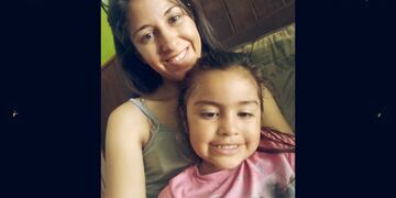 Yamila Cialone y su hija, Guadalupe Lucero.