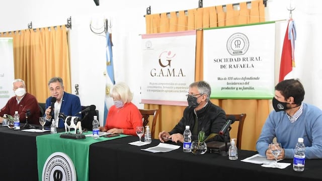 Presentación de la Muestra Anual Institucional "Producir para el futuro" de la Sociedad Rural de Rafaela