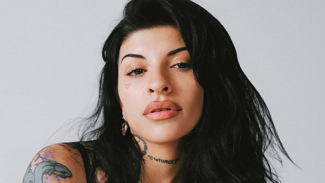 Cazzu presentará su libro autobiográfico en la Feria del libro