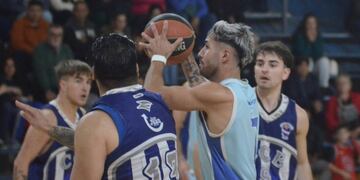 Espora perdió en su primer partido ante El Nacional.