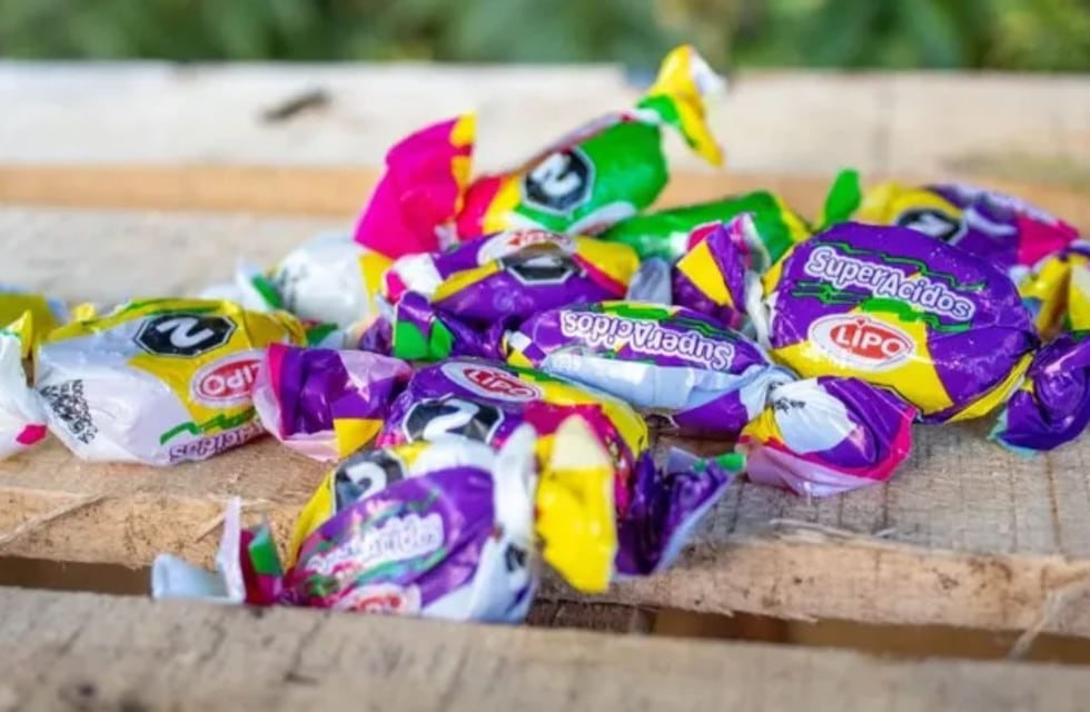 Una histórica fábrica de caramelos de Argentina está en paro indeterminado