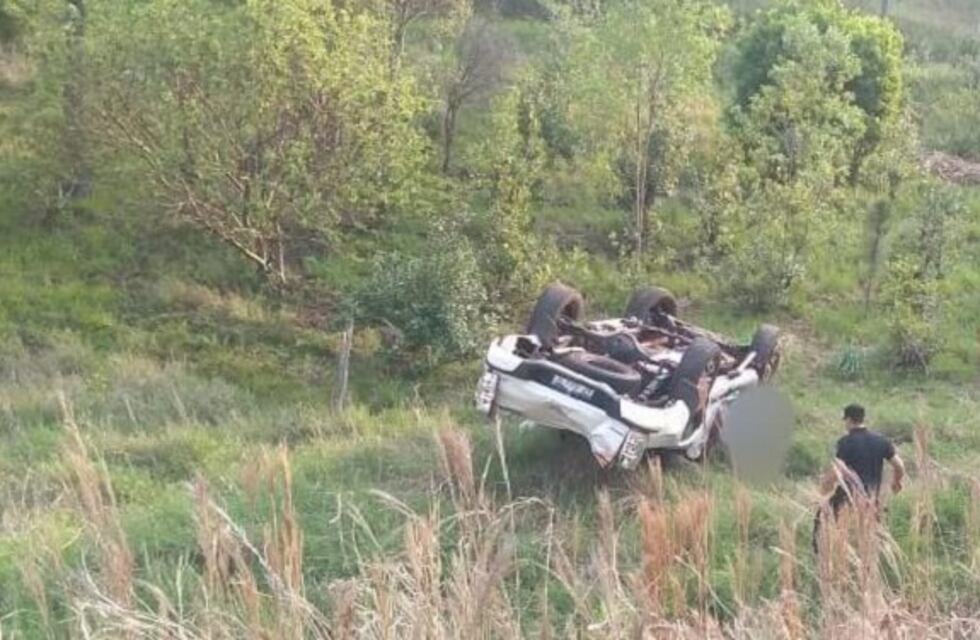 Accidente fatal en Salto Encantado: un hombre falleció tras volcar su camioneta
