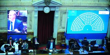 Sesión en la Cámara de Diputados. (Foto: Clarín)