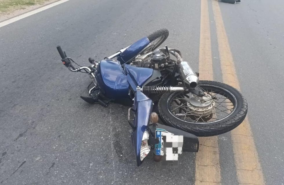 Tragedia en Córdoba: chocó contra un auto, cayó a la ruta y fue arrollada por otro vehículo