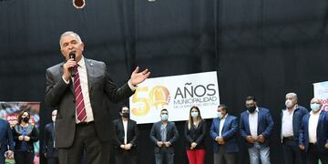 Jaldo entregó el Boleto Estudiantil Gratuito a estudiantes de La Banda