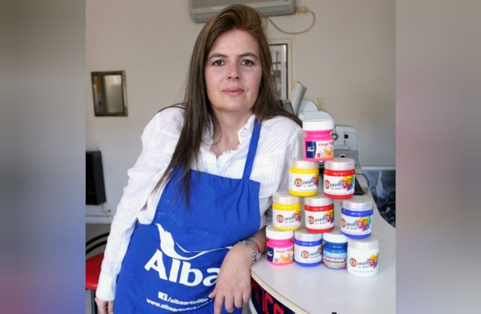 Cinthia Poulsen Hornum habló sobre los talleres de pintura que brindará en Claromecó y sus proyectos para el 2025