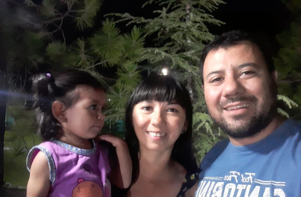 Una maipucina vende ropa a domicilio y le solucionó el problema a más de una familia
