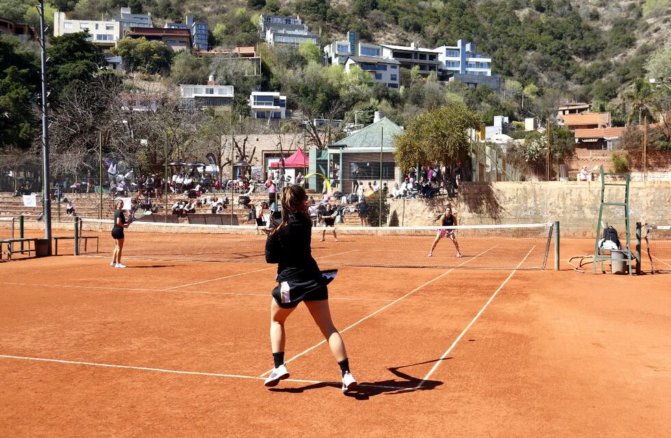 Lady Tennis 2025: Villa Carlos Paz recibió a cientos de tenistas de todo el país