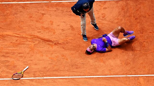Rafael Nadal tuvo una fuerte caída en Italia.