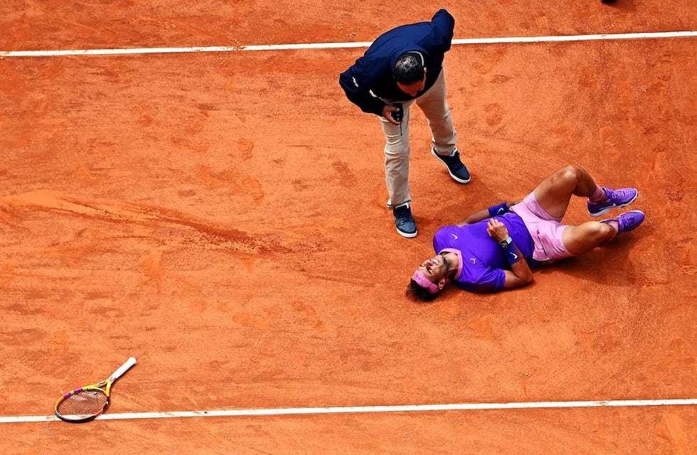 Rafael Nadal y una tremenda caída que asustó a todos en el triunfo ante Alexander Zverev en Roma