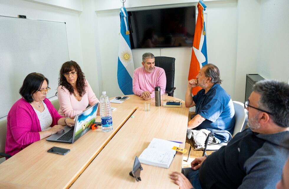 Tierra del Fuego: acuerdan una nueva recomposición salarial con los docentes