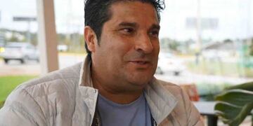 El exfutbolista de 51 años queire "levantar anímicamente al plantel".