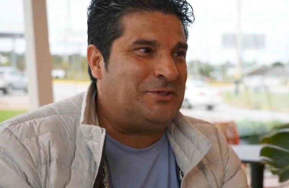 Marcelo Saralegui asumió como director técnico de Colón a dos días del debut