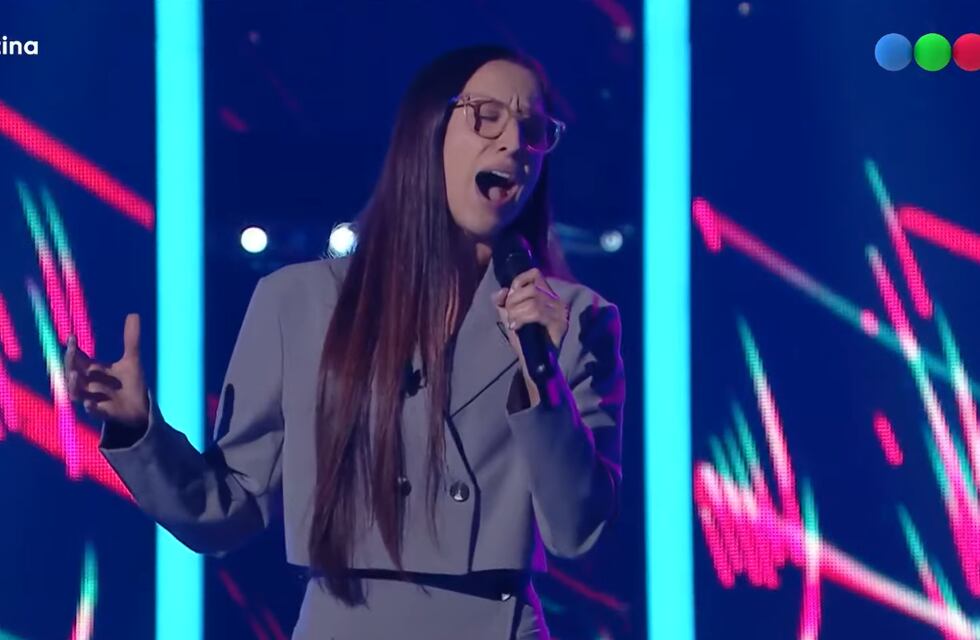 Emilia Oliveras, impactante presencia cordobesa en La Voz Argentina