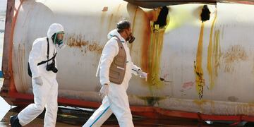 El tanque que explotó en el puerto de Aqaba.