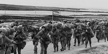 A 40 años de la guerra de Malvinas, recordamos 24 historias para no olvidar a quienes dejaron todo por la patria.