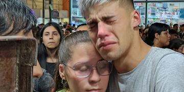 Multitud en Cosquín por Samuel.