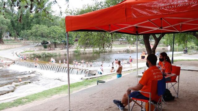 En uno de los balnearios de Carlos Paz. En total son 15 puestos distribuidos en diferentes zonas de la ciudad. (Foto: Municipalidad VCP).