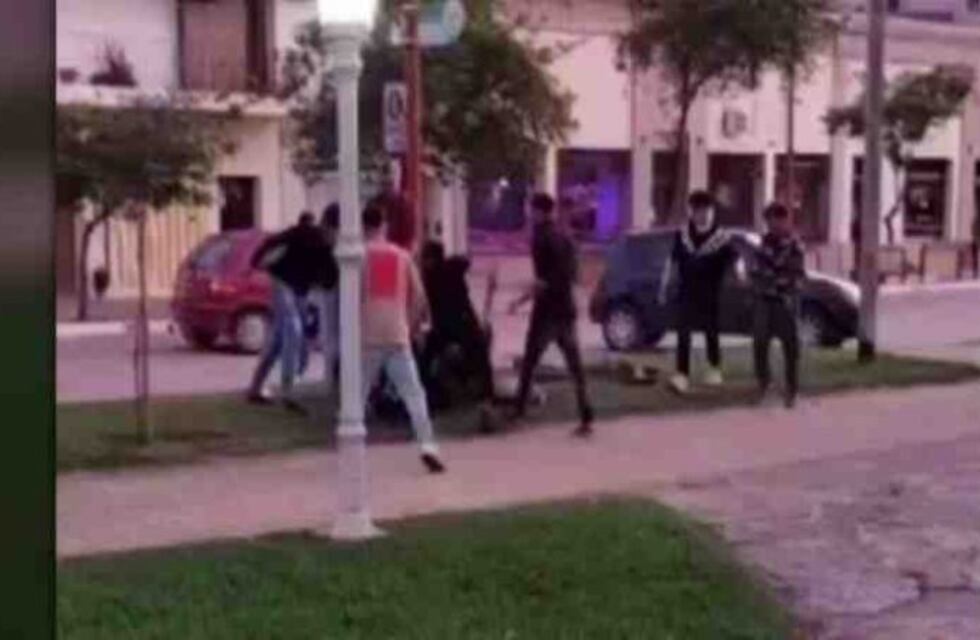 Salvaje golpiza a un chico en Correa: afirman que “podría haber sido otro Fernando Báez Sosa”