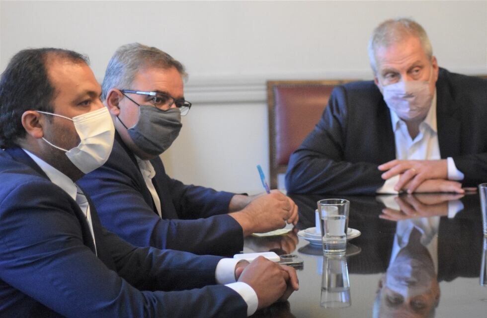 En Tinogasta, Belén y Santa María construirán tres escuelas técnicas