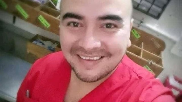 César Miño de 39 años era enfermero y se desempeñaba en el Hospital de Santa Elena