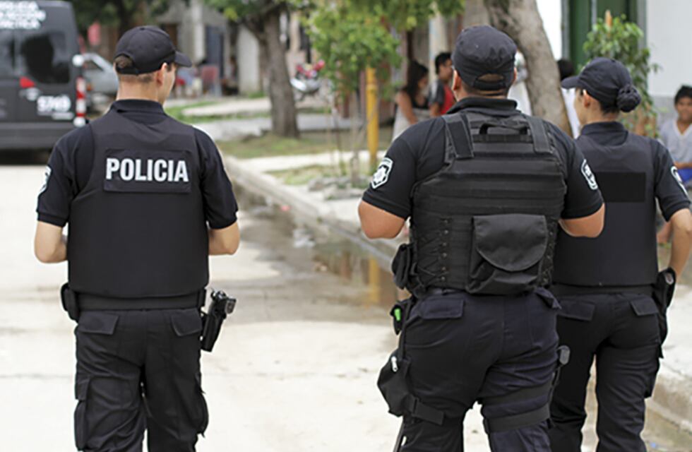 Día de furia: denunció una estafa y terminó presa por intentar atropellar a los policías