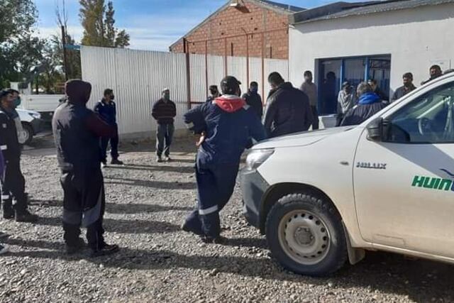 Realizó medidas de fuerza contra la empresa Huinoil