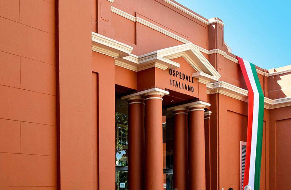 Está internado a la espera de un corazón y sus amigos lo sorprendieron con un pasacalles bien cordobés