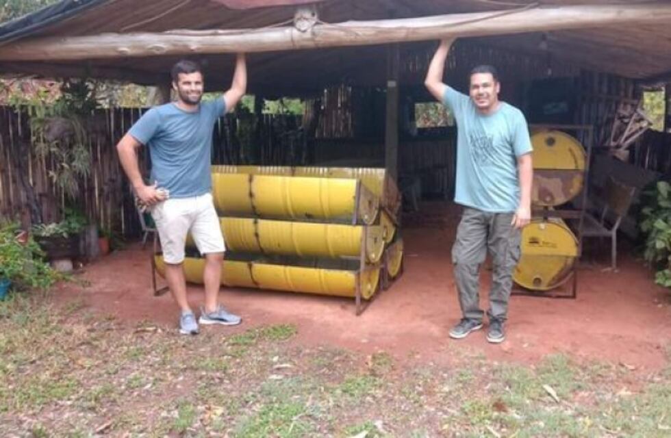 Una escuela de Corrientes fabricó y donó 56 bebederos para ayudar a los animales afectados por los incendios
